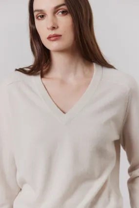 Amy Cashmere V-Neck - Putty