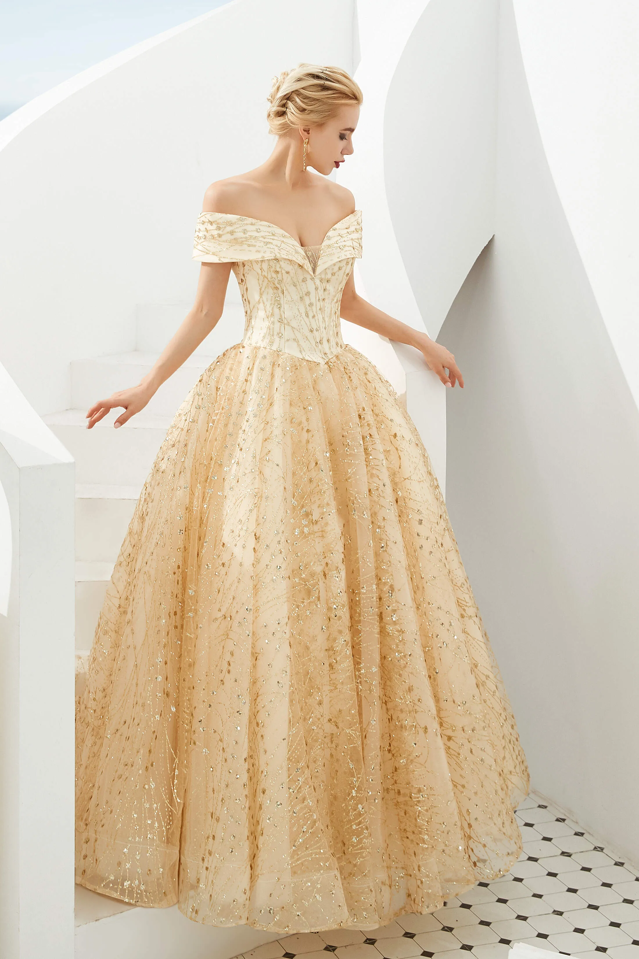 Champagne Gold Off-the-Shoulder Tulle Ball Gown Sequins Princess Prom Dresses for Girls