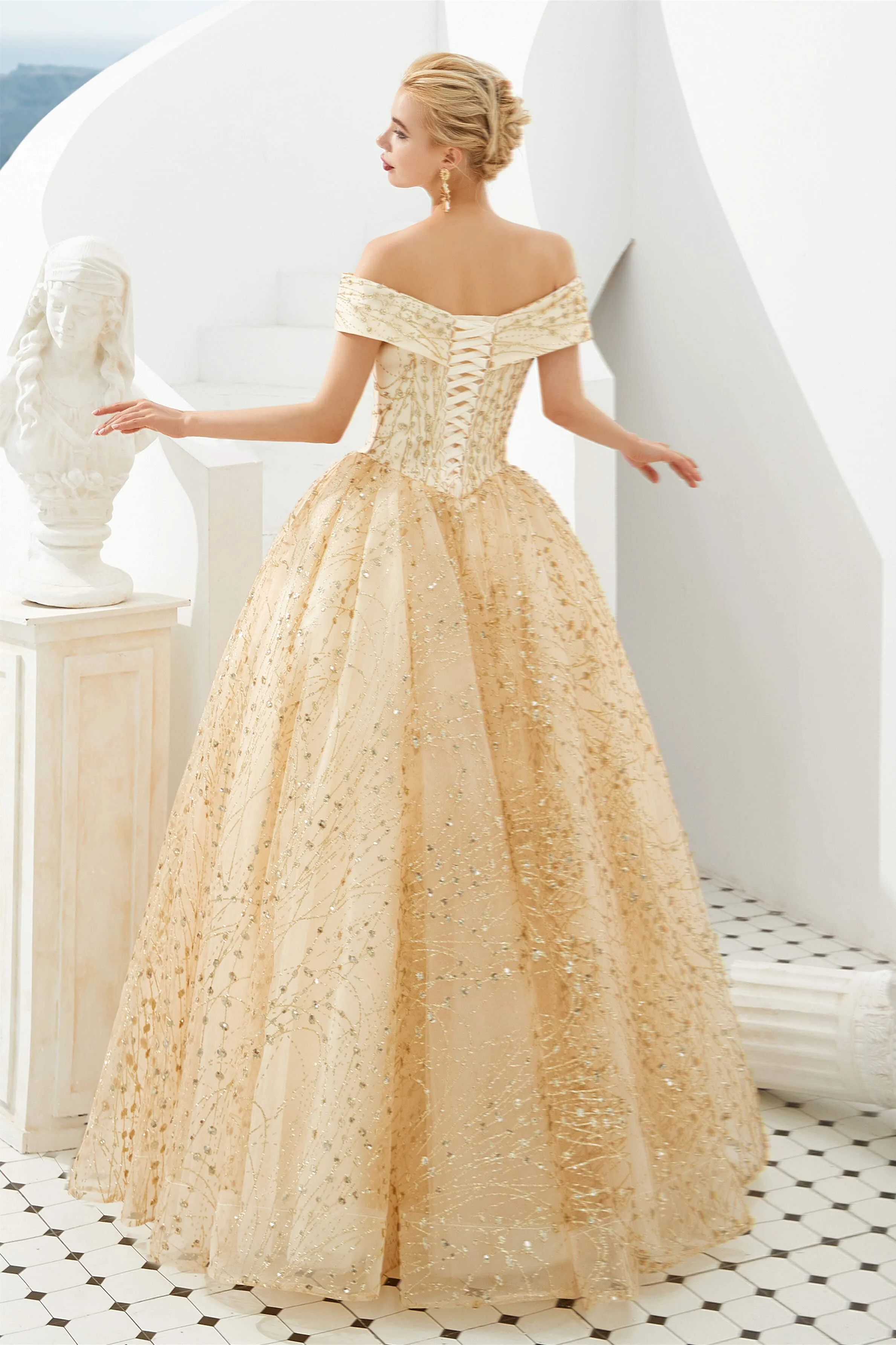 Champagne Gold Off-the-Shoulder Tulle Ball Gown Sequins Princess Prom Dresses for Girls