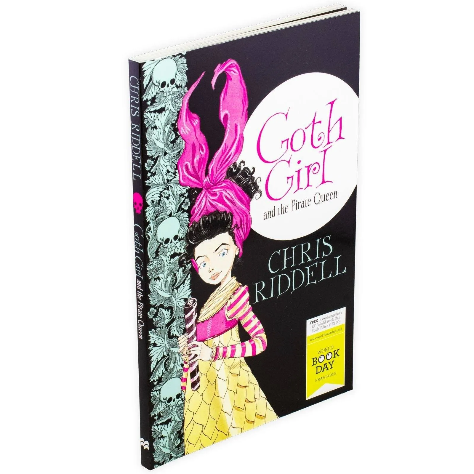 Goth Girl and the Pirate Queen - WBD 2015 - Paperback - Chris Riddell