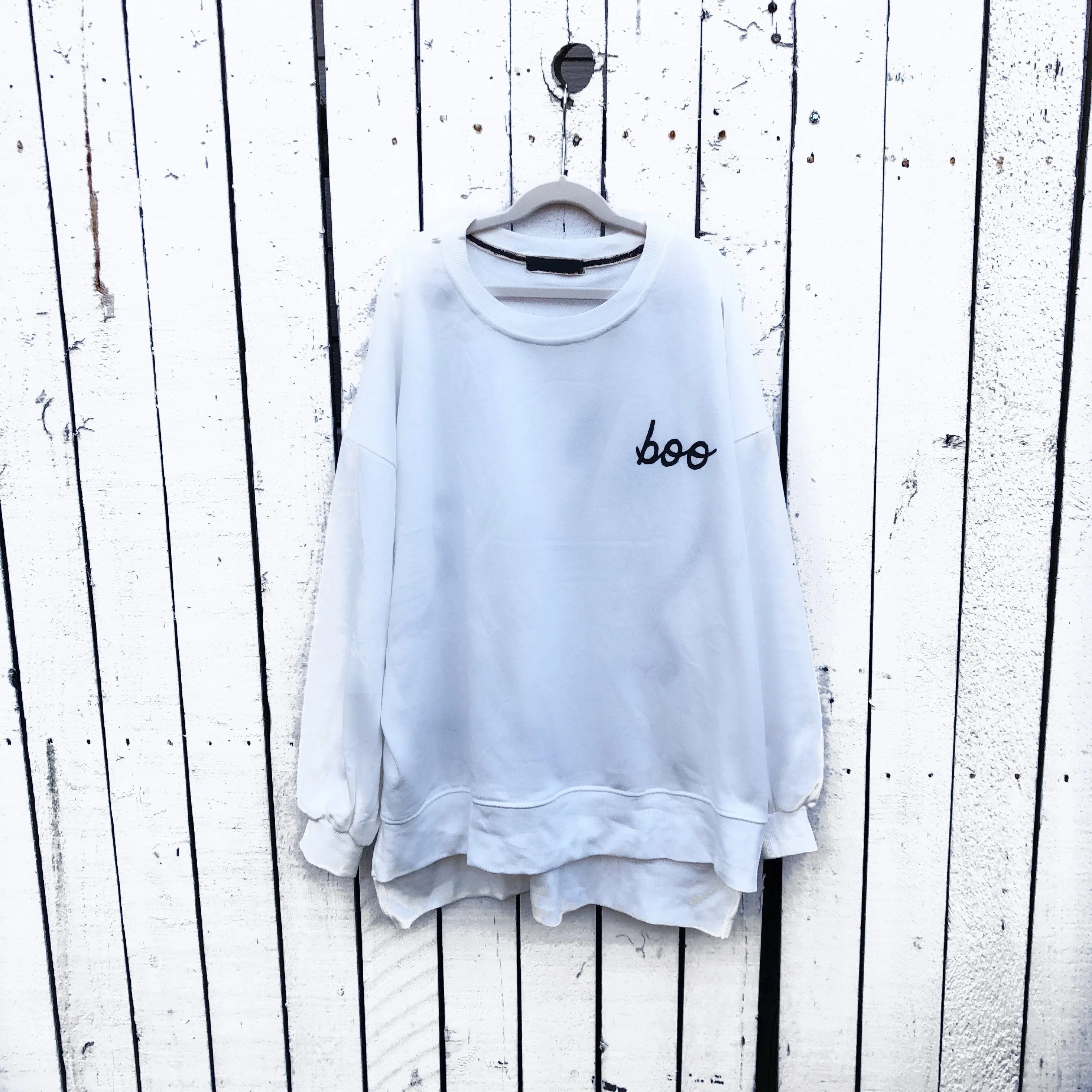 'IM A GHOST' SWEATSHIRT